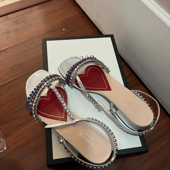 Gucci size 8 - Picture 4 of 4